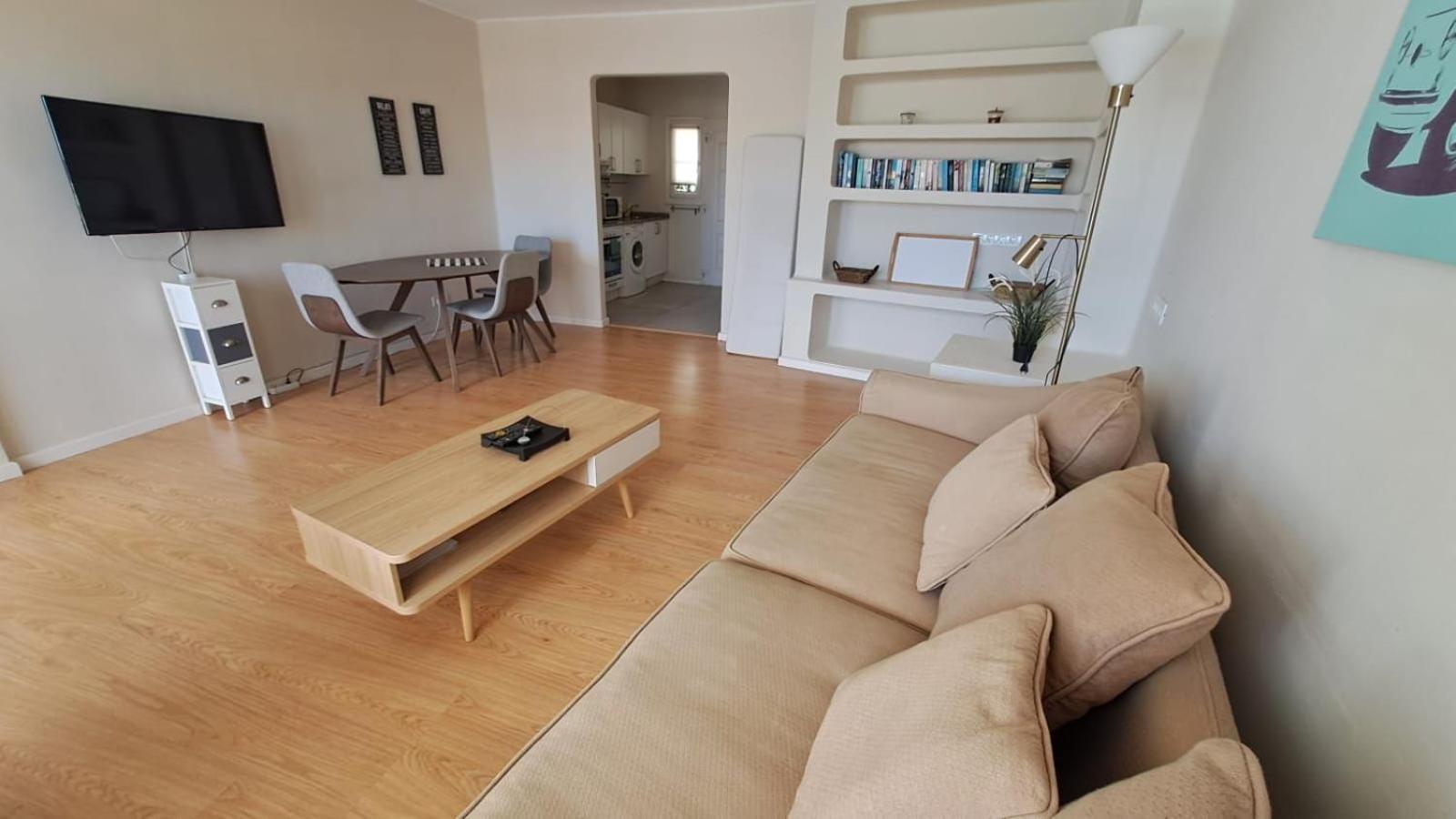 קוסטה טגוויסה Precioso Apartamento En Playa Bastian מראה חיצוני תמונה